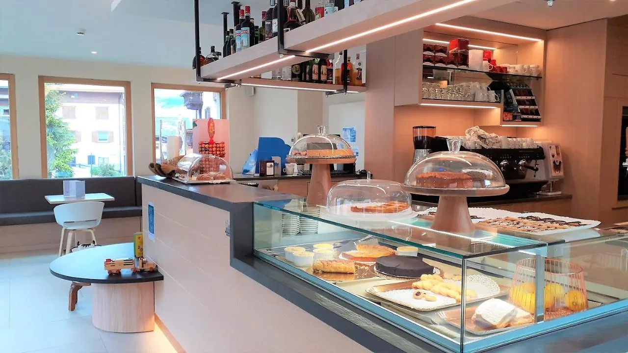 Livi Family Hotel Λιβίνιο 4*,  Ιταλία